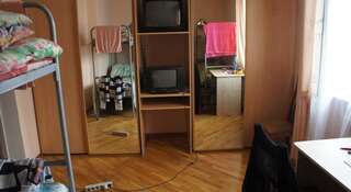 Гостиница SoloHostel Краснодар Кровать в общем женском номере с 4 кроватями-5